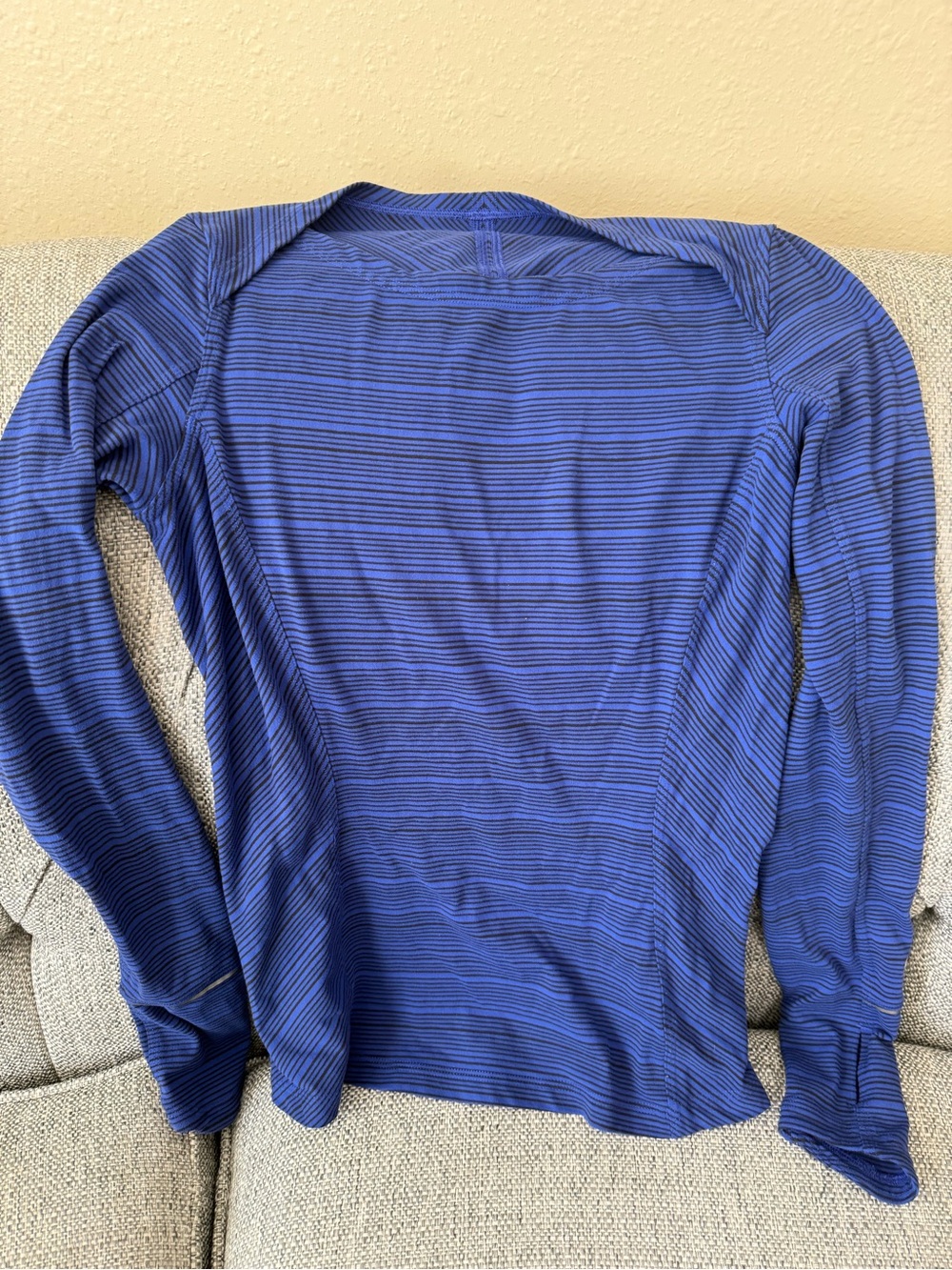 lululemon athletica Women's Long Sleeve Blue Striped Tee